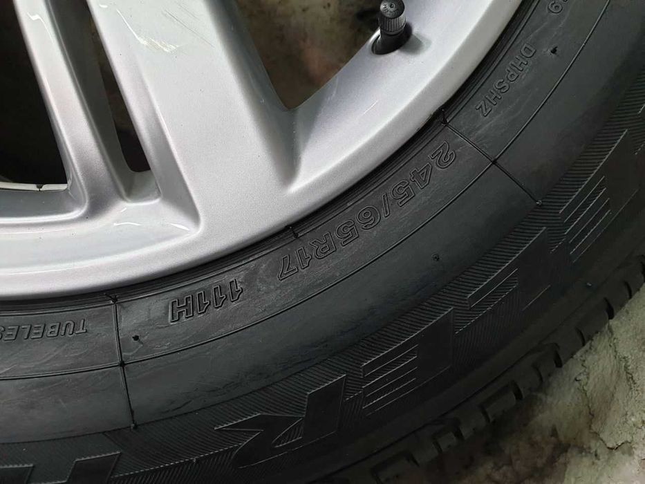 Felgi alu VW Amarok T5 T6 Multivan R17 5x120 opony 245/65R17 7mm