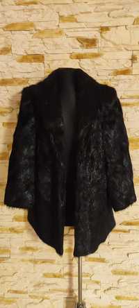 Czarne eleganckie błyszczące futro naturalne, rozmiar L/XL