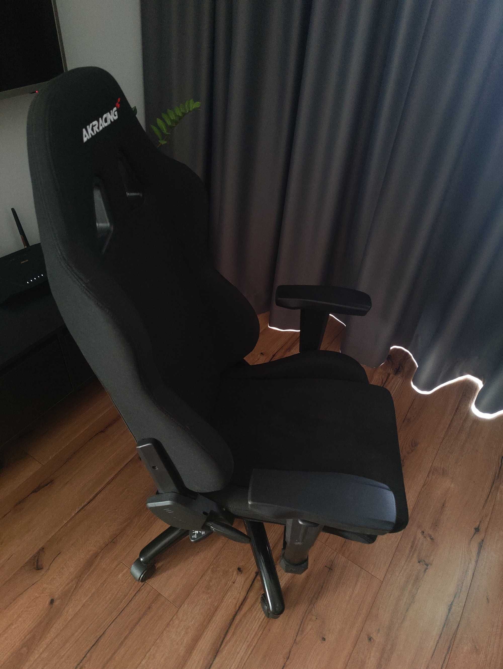 Krzesło gamingowe AKRACING