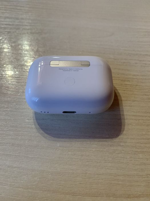 AirPods Pro 2 Оригінал • Повний комплект • Ідеальний стан