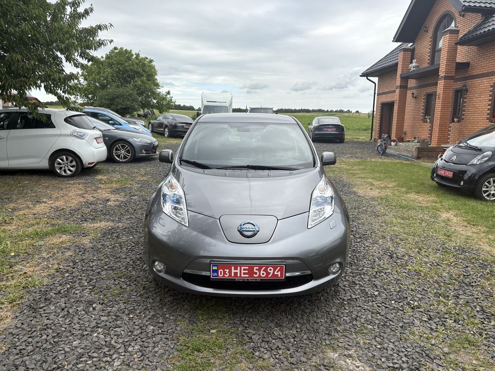 Nissan Leaf 2014