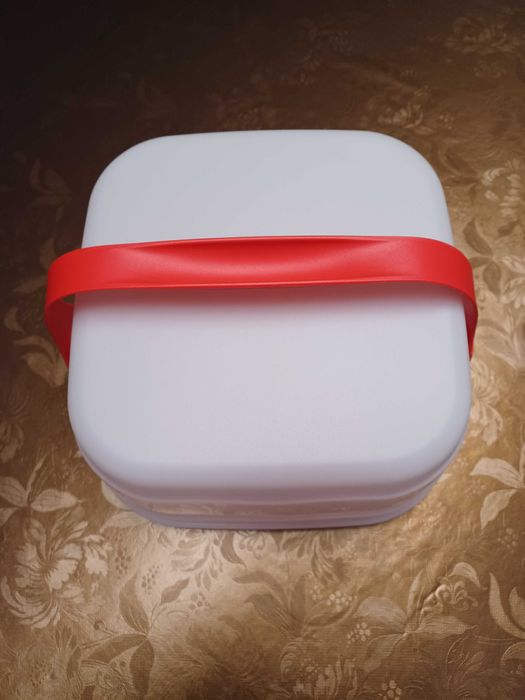 Caixa da Tupperware para transportar bolos com pega - NOVA