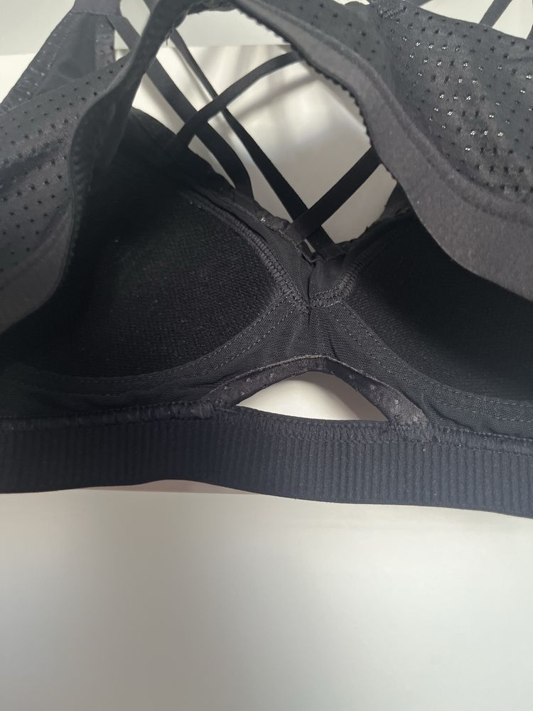 Biustonosz sportowy Victoria’s Secret roM.S