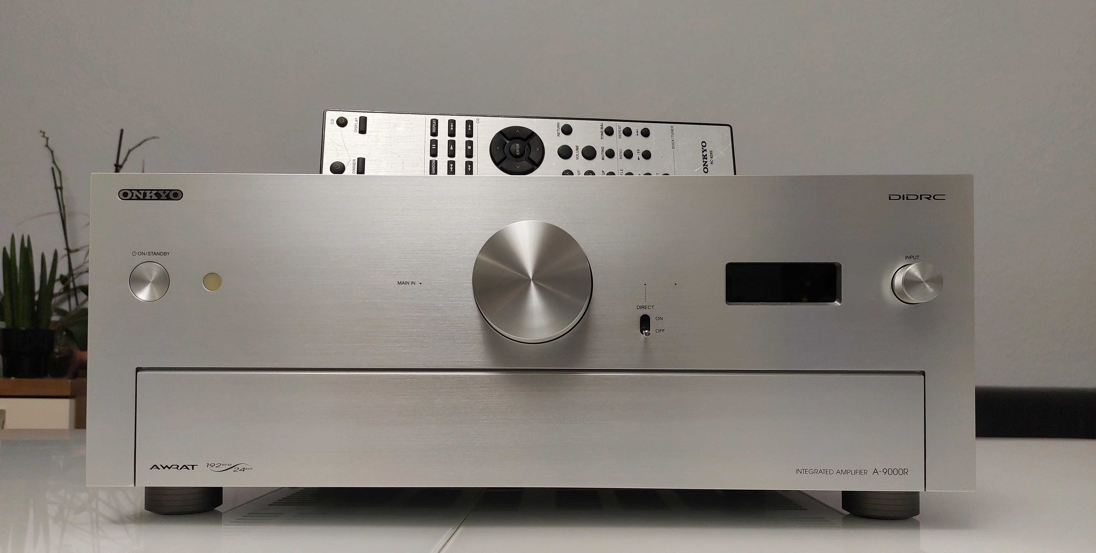 Усилитель Стерео Onkyo A 9000R (DAC 2 × WM8742; 2x140Wt 4Om)