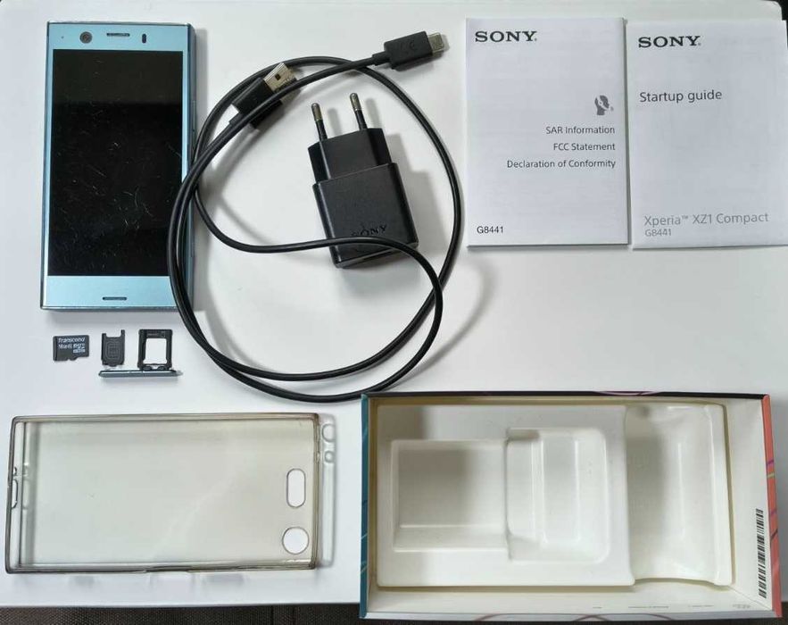 Смартфон Sony Xperia XZ1 Compact G8441