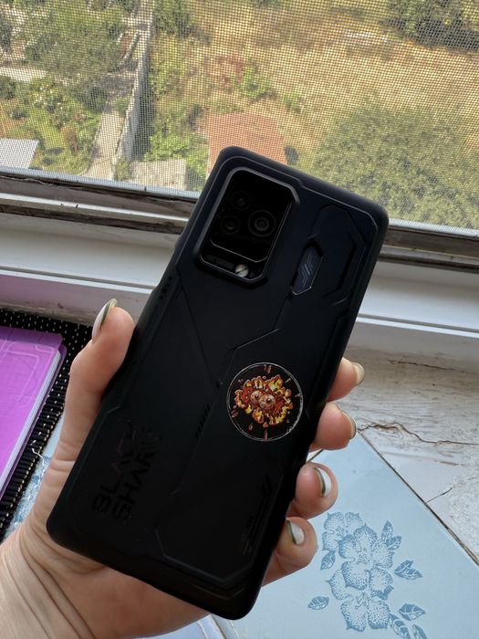Телефон Black Shark 5 Pro