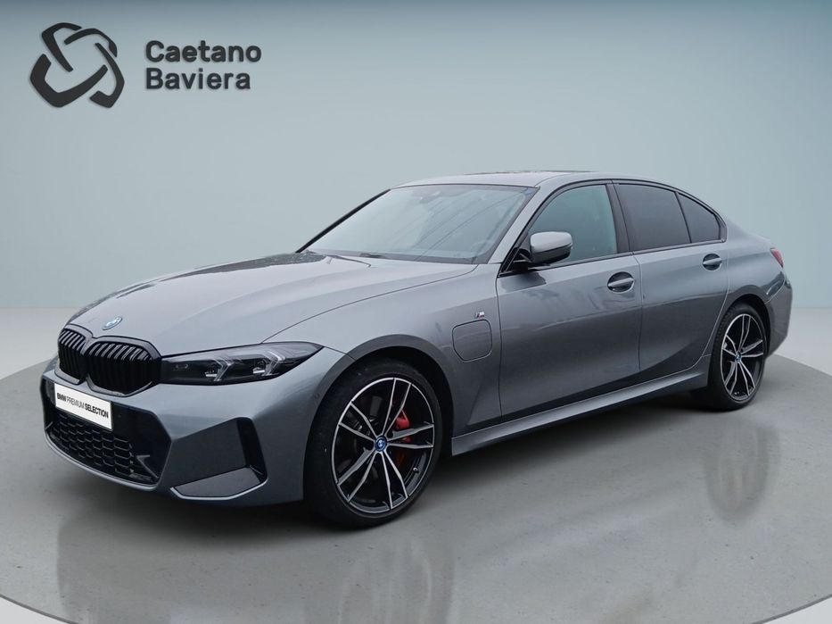 BMW 320 e Pack Desportivo M Auto