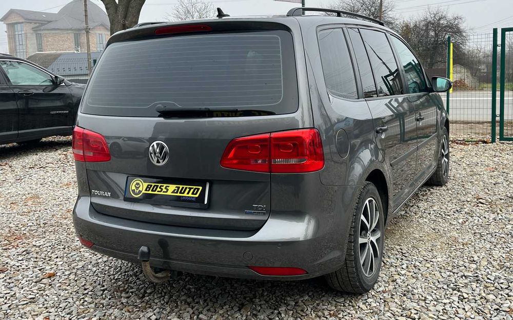 Volkswagen Touran