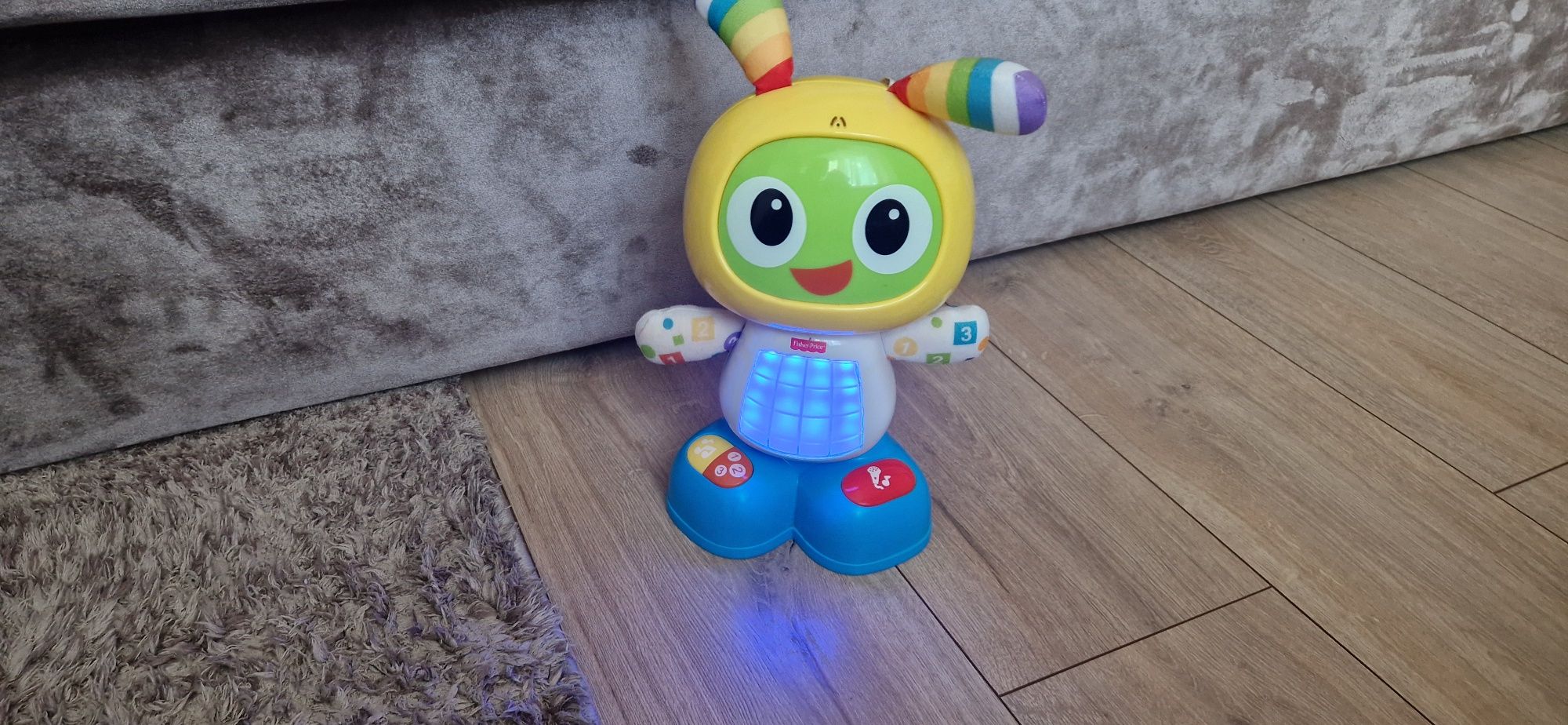 Robot bebo interaktywny.  Fisher price.  Polska wersja.