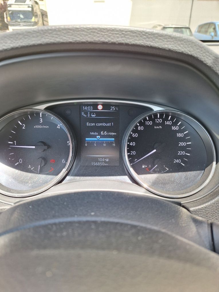 Nissan X-Trail 7 lugares. Impecável!