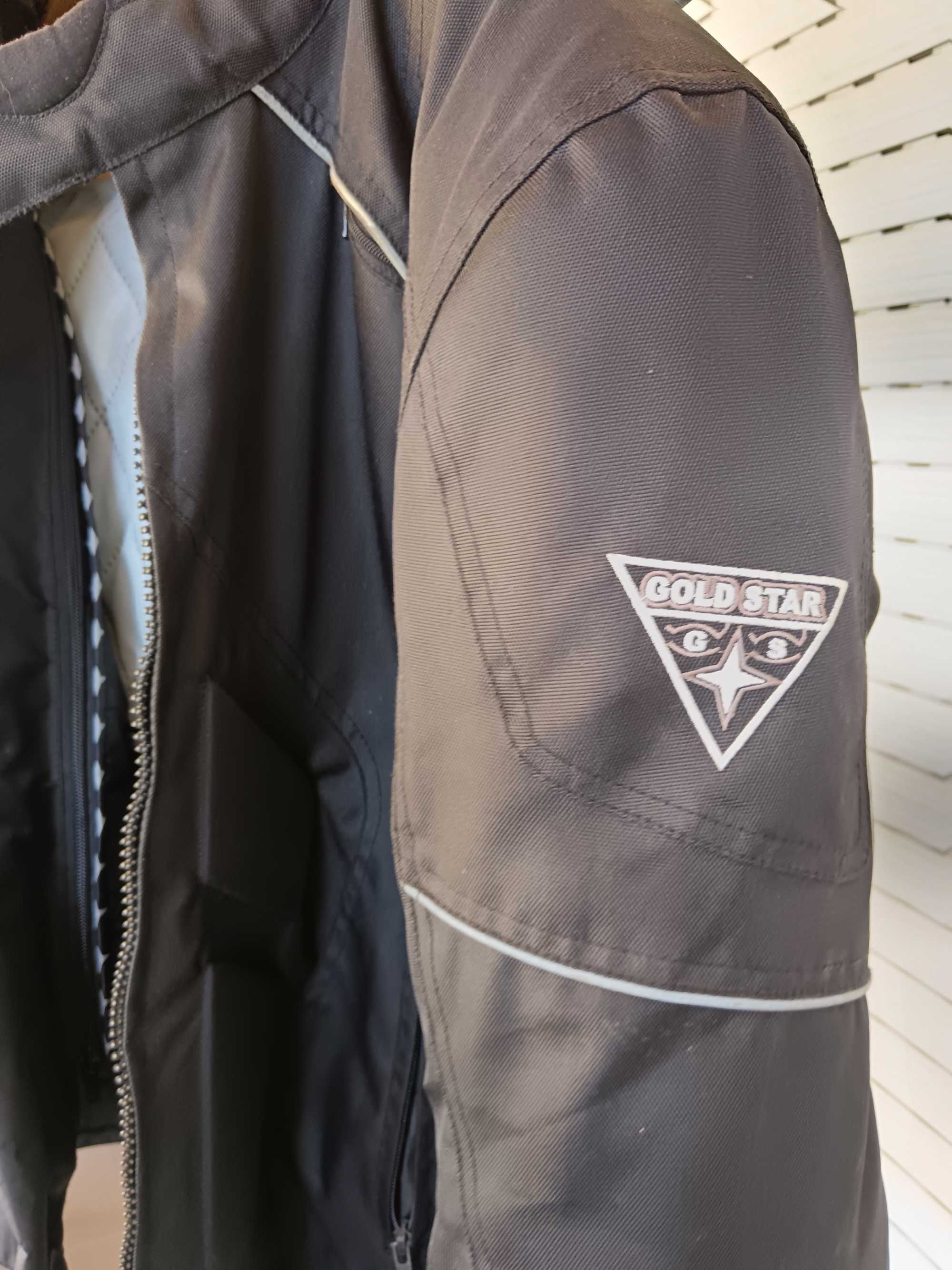 Casaco motard e capacete