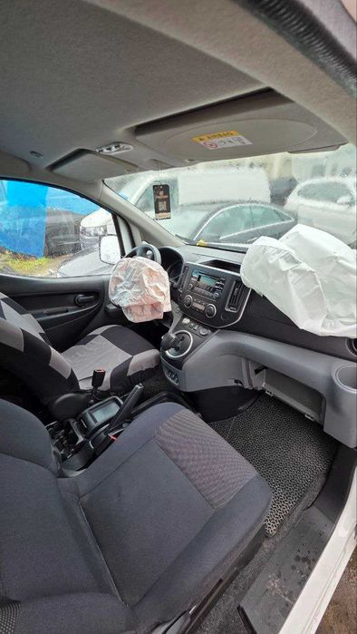 Продам Nissan E-NV 200 після ДТП