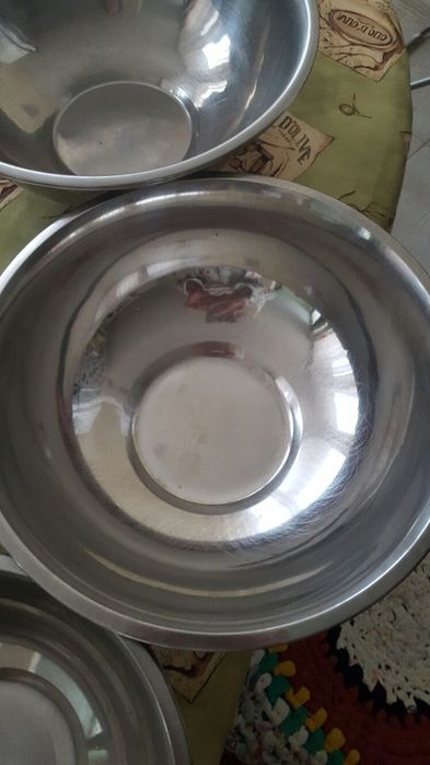 Железные кухонные миски в количестве 6 штук разного обьема