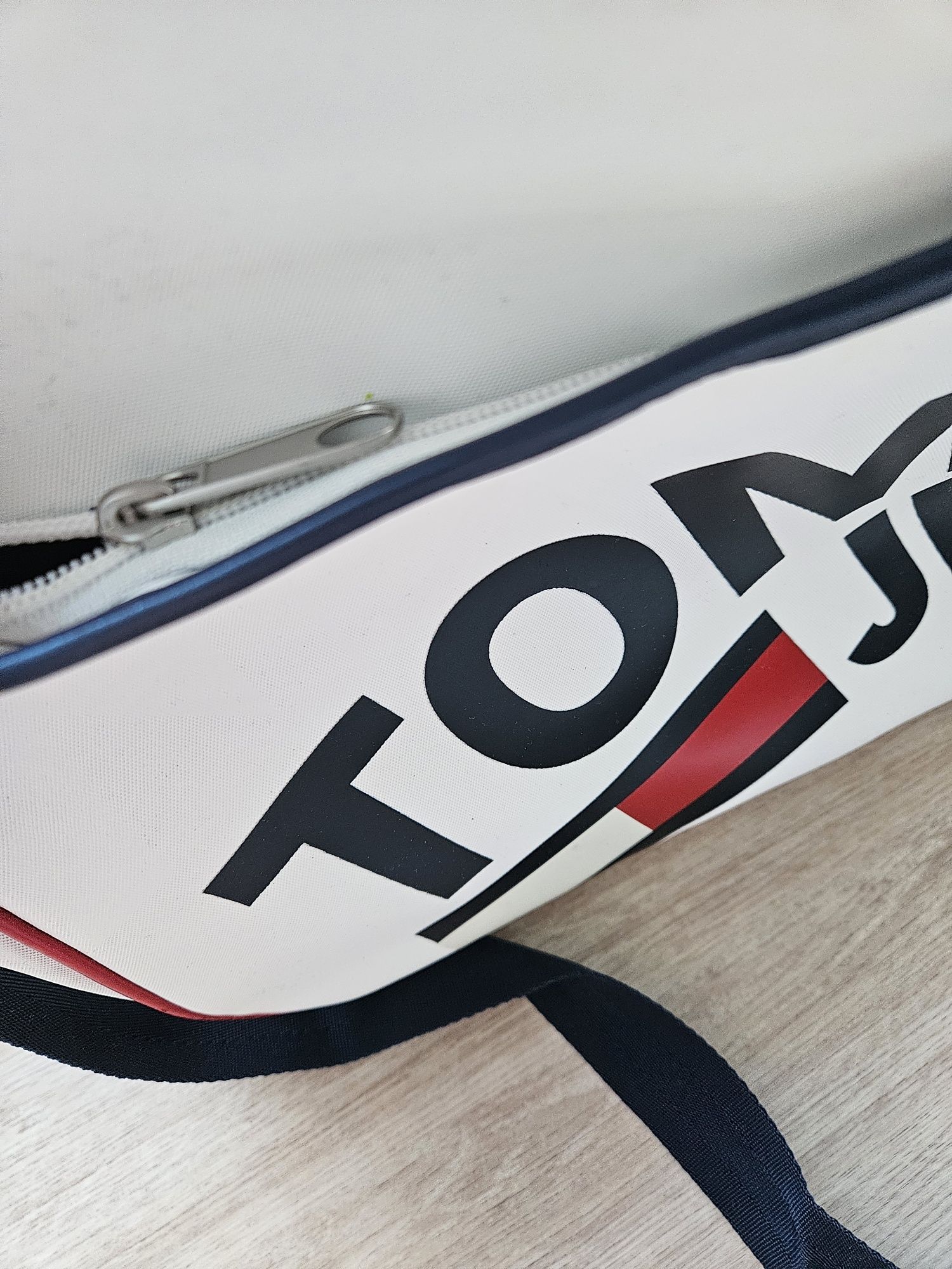 Torba na ramię Tommy Jeans