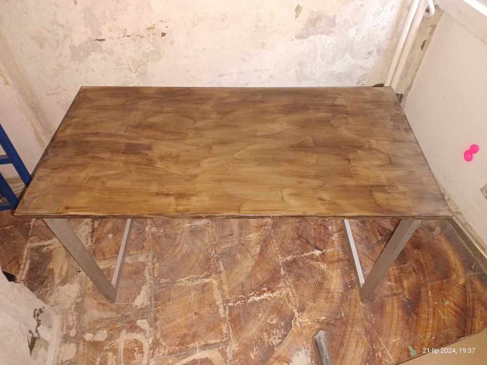Biurko do pracy przy komputerze - tanio