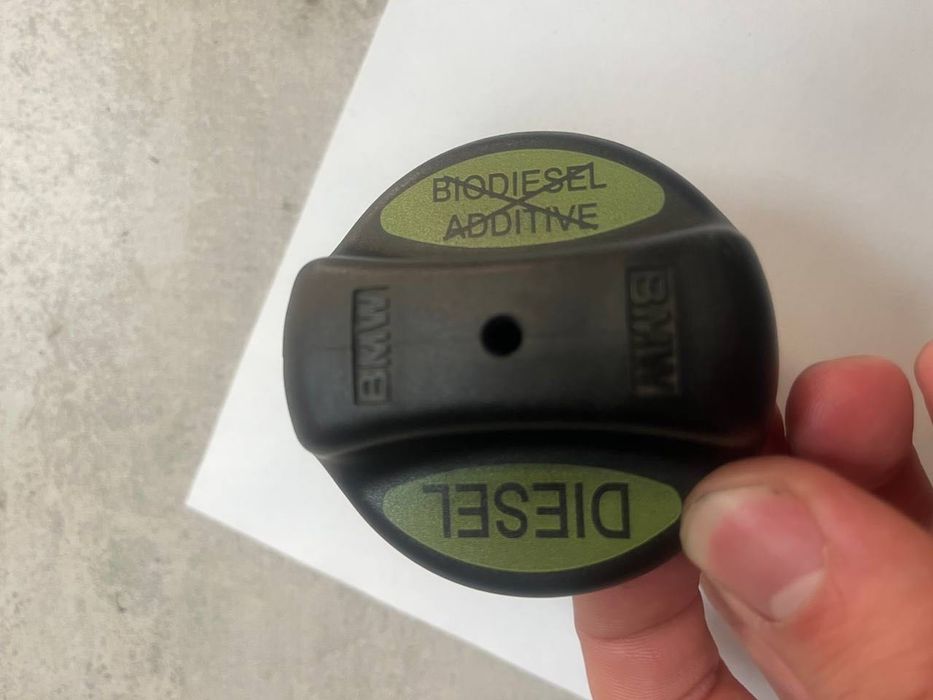 Кришка бензобаку BMW e39/e46 .16117193372