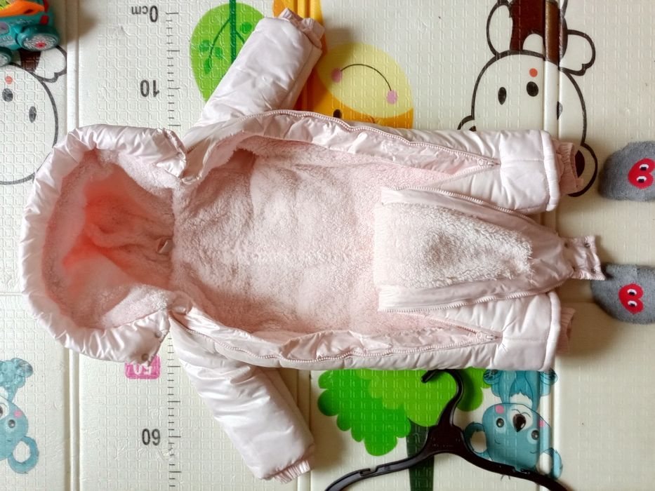 Детский зимней комбинезон на девочку