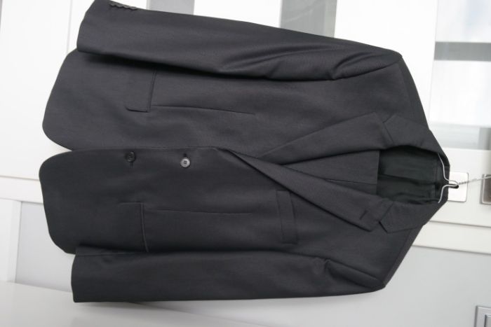 Wełniany grafitowy garnitur Slim~ Dino Salvani~ LAVARD r.38