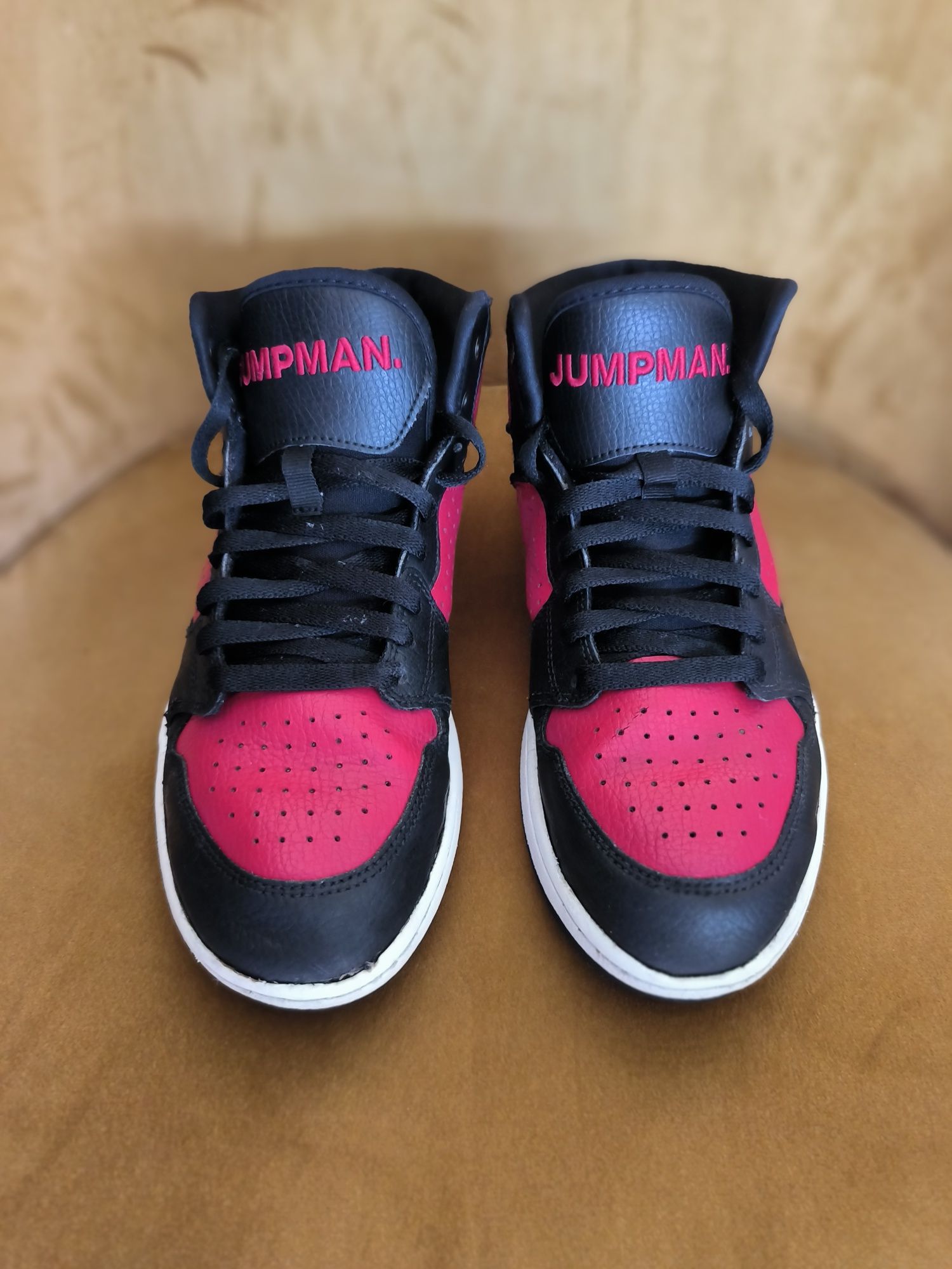 Buty sportowe Jordan Jumpman rozm 40