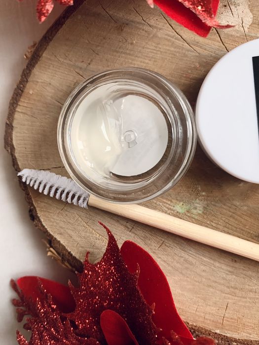 Revolution Power Brow Fix bezbarwny żel do brwi + szczoteczka