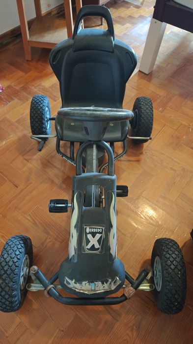 Kart a pedais ---