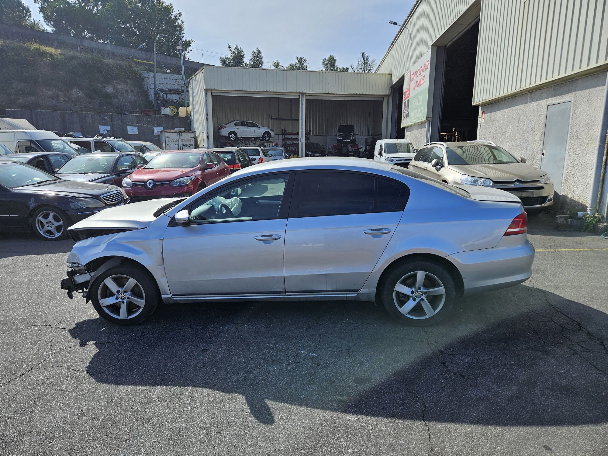 Volkswagen Passat B7 1.6 TDi de 2013 para peças