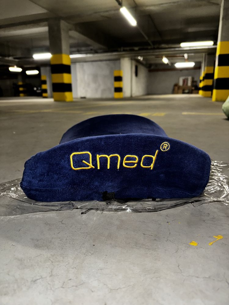 Poduszka ortopedyczna Qmed ledzwiowa do samochodu