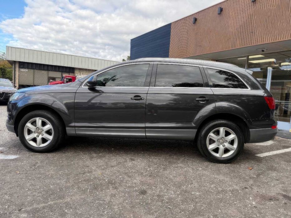 Audi Q7      2014