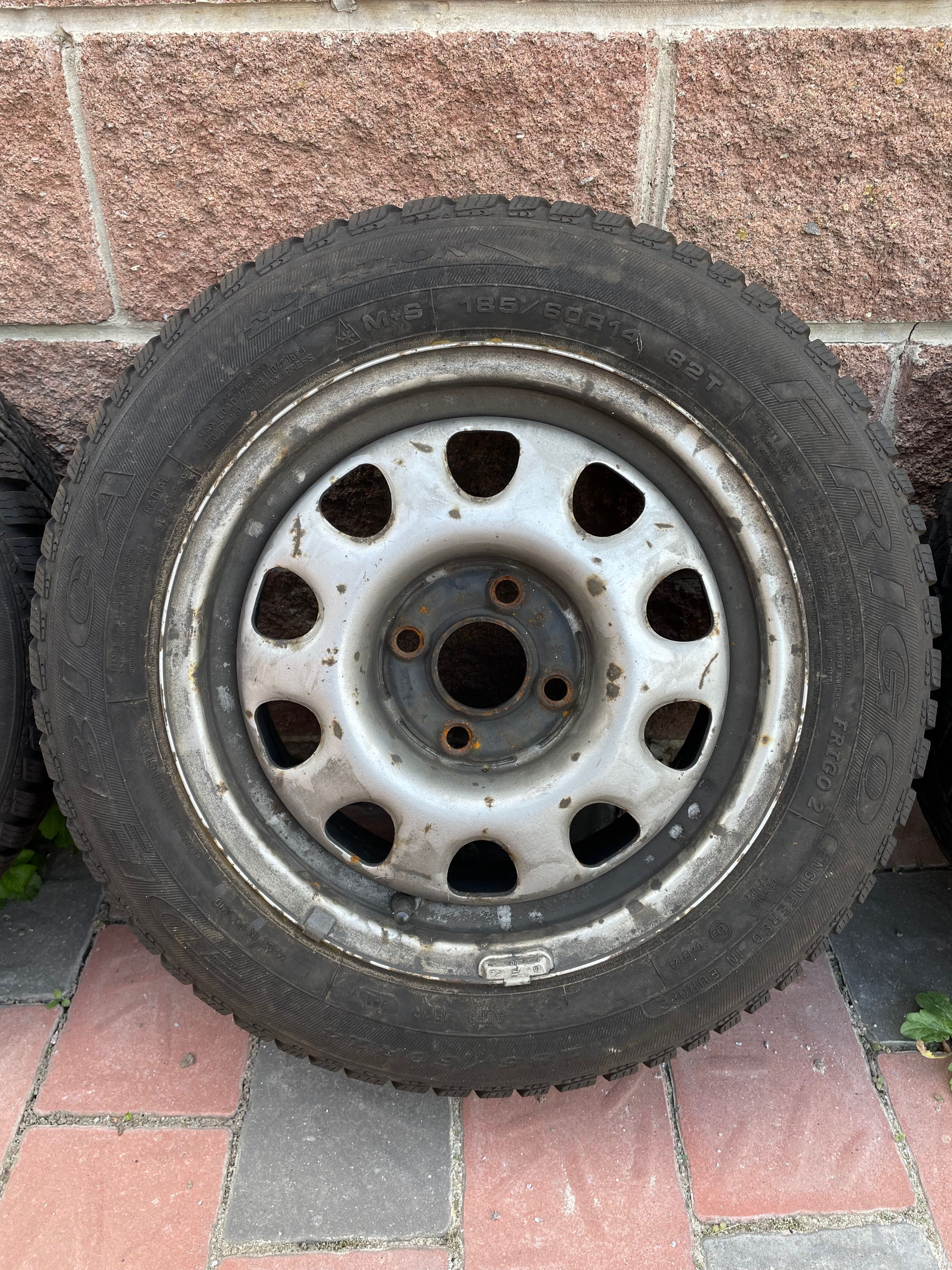 Шини DEBICA FRIGO 185/60 r14 82T M+S з диском. Ціна з диском