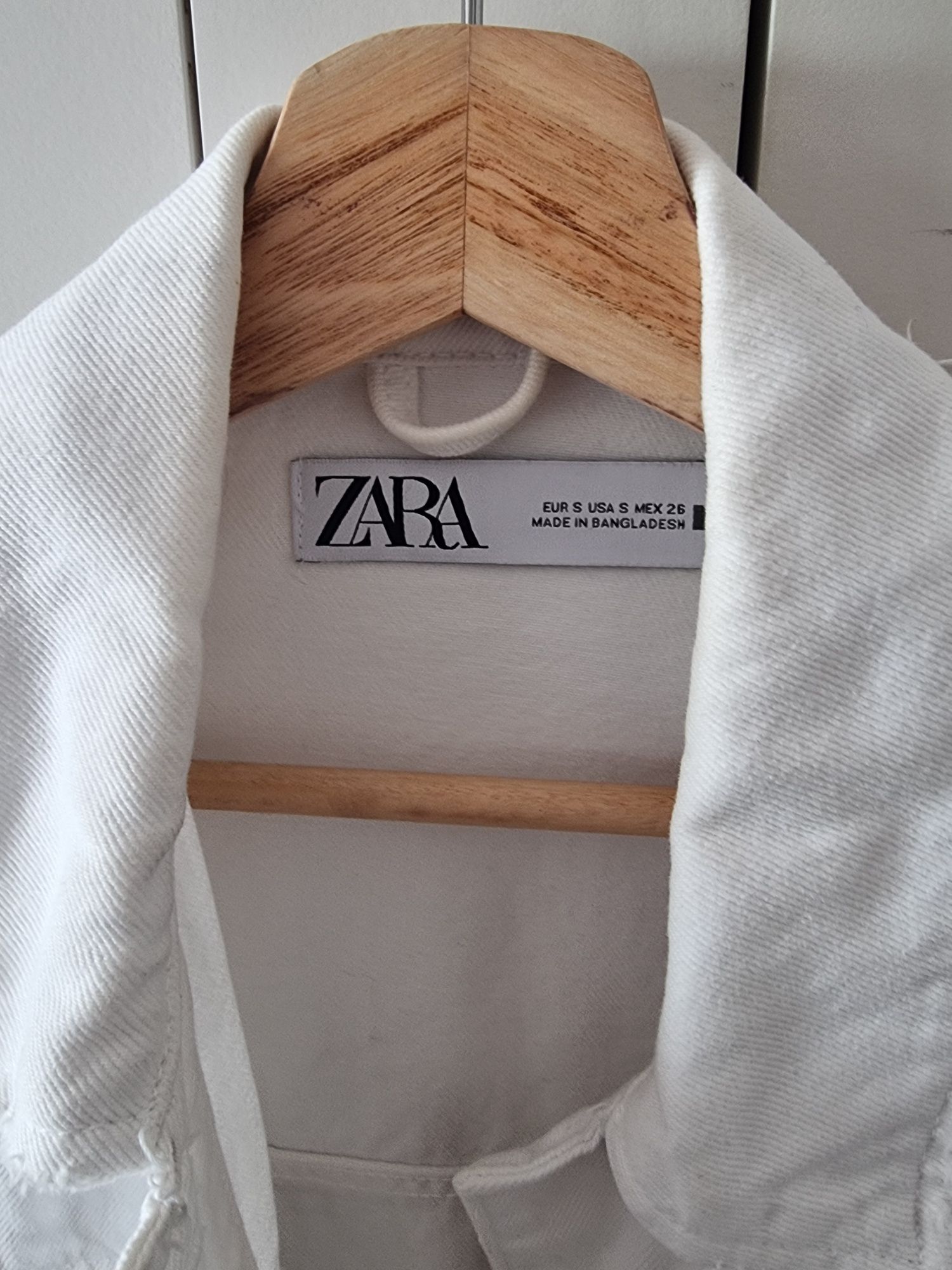 Blusão Zara tamanho S