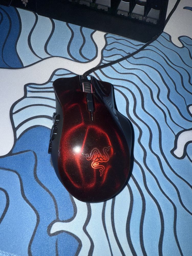 винтажная razer naga hex wraith red limited edition (ЧИТАЙТЕ ОПИС)