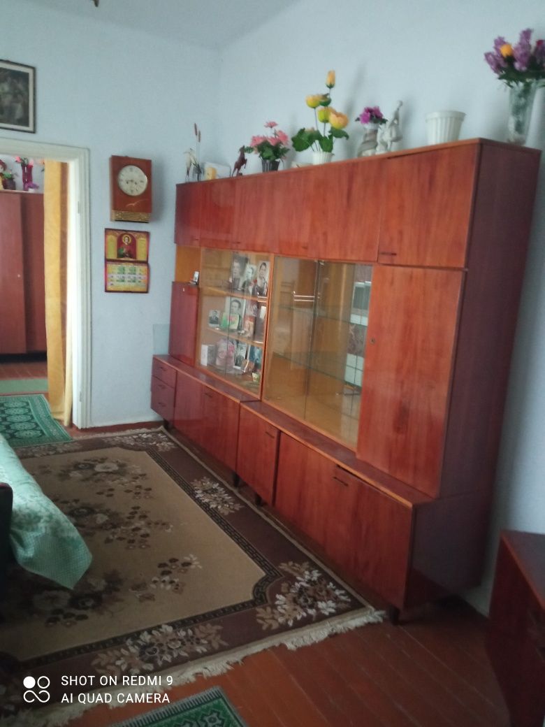 Продам 3 кімнатну квартиру в приватному будинку!