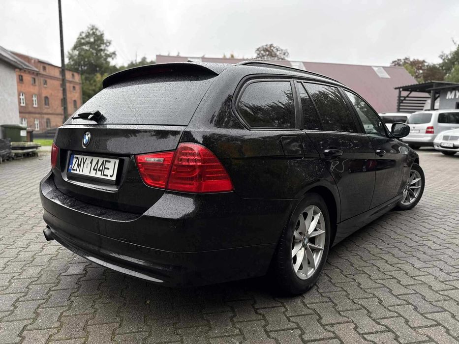 BMW E91 320D 2011