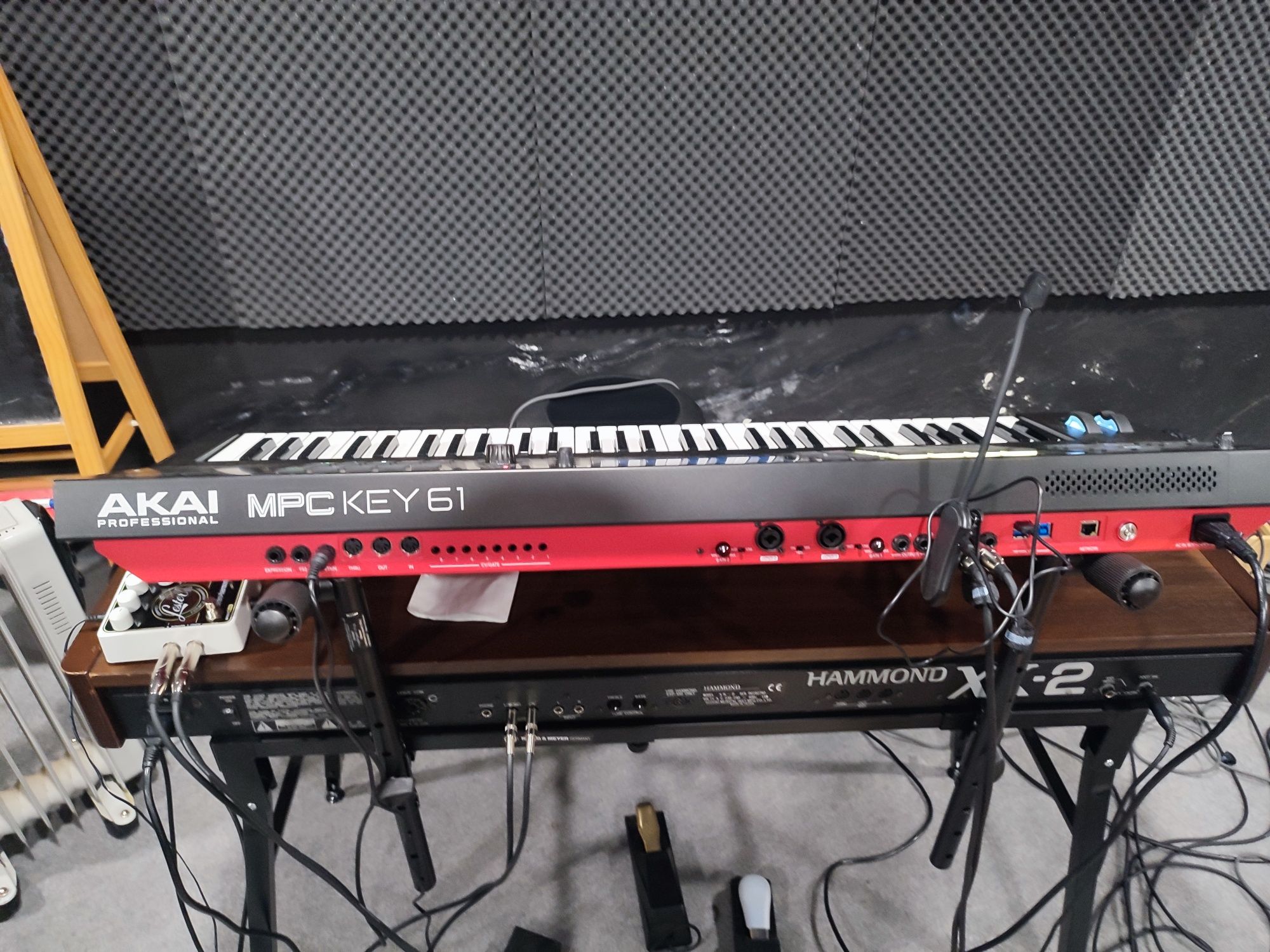 Akai mpc 61 workstation