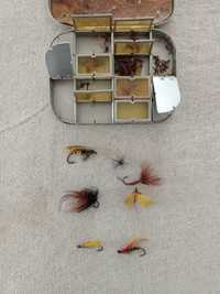 Conjunto de anzóis de insectos feito à mão com caixa - Pesca