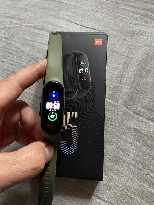 Фитнес браслет Mi Band 5 xiaomi
