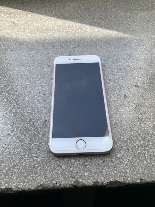 iPhone 6s różowe złoto.