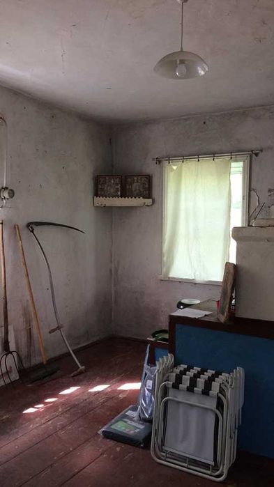 Село Супоївка - будинок поруч з річкою Супій. Є ВІДЕООГЛЯД.