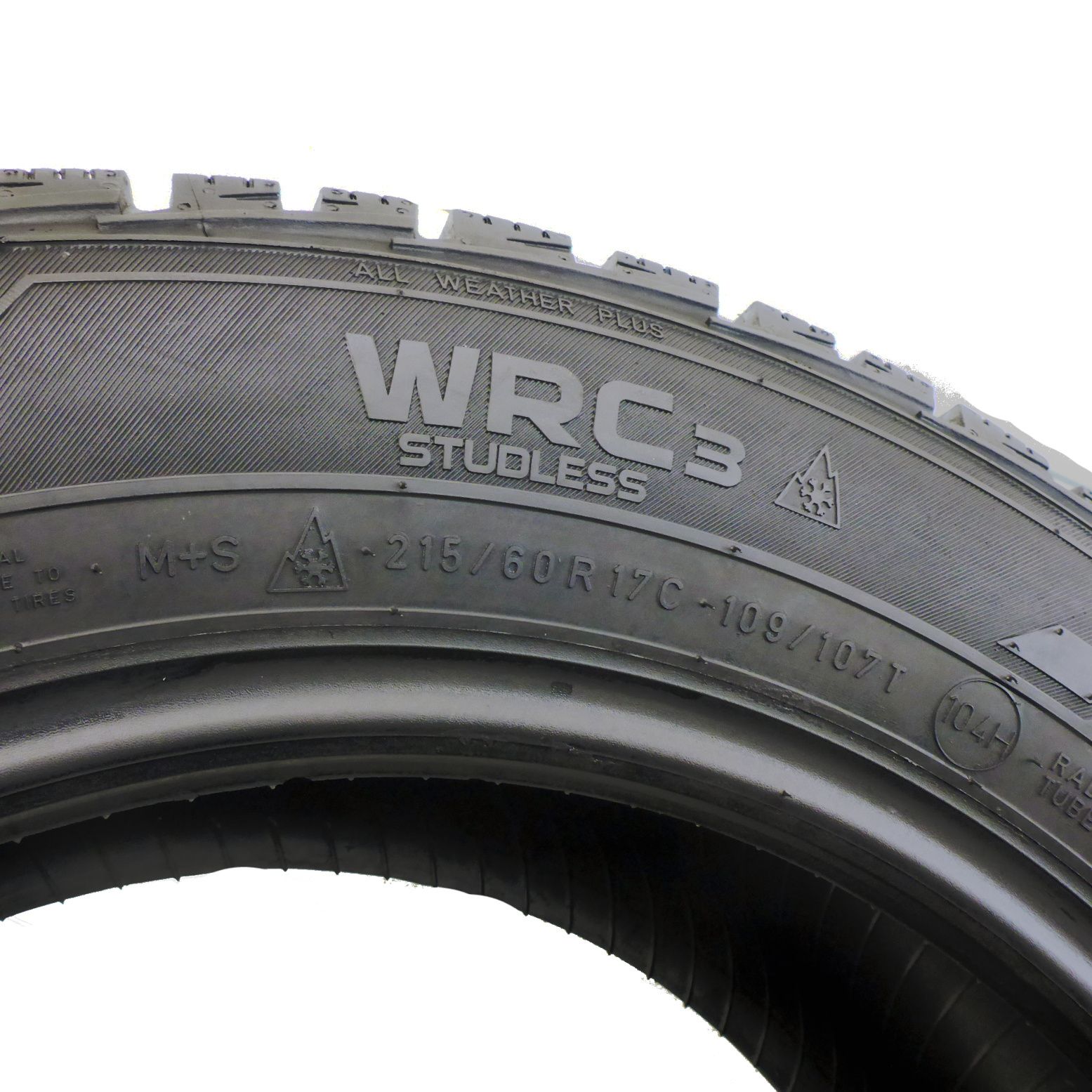 215/60/17C Nokian 215/60R17C 109/107T WRC 3 Zima 2016 5.8-8mm