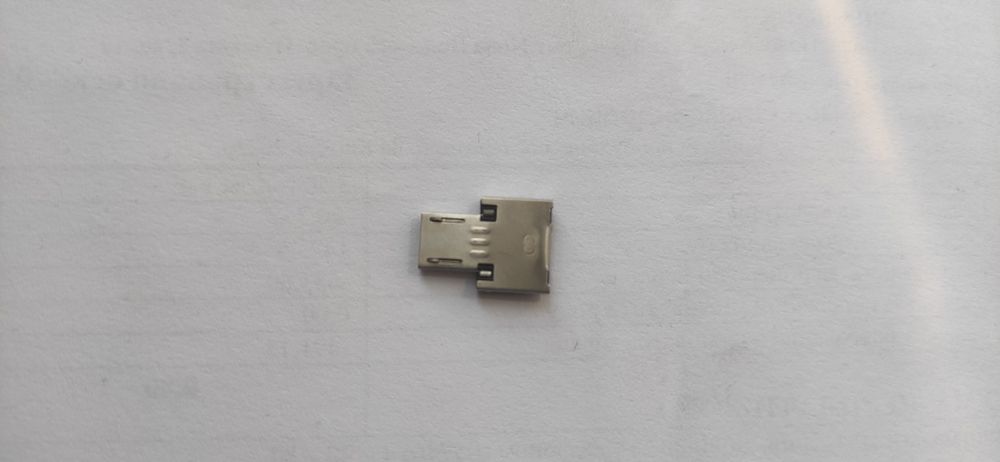 Перехідник USB OTG-02 з телефону на флешку - microUSB