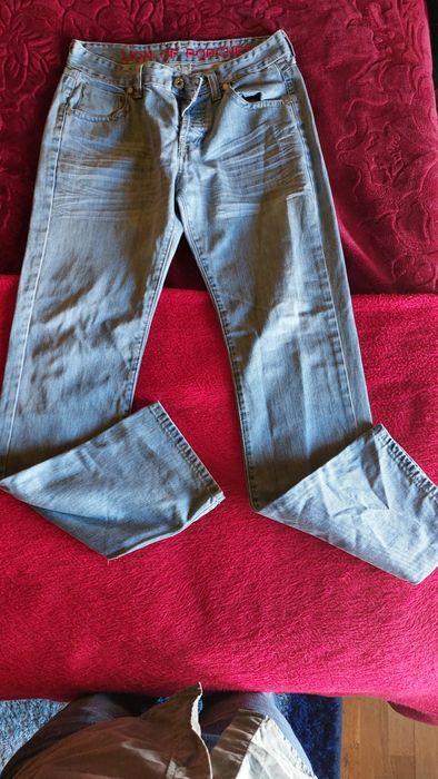 3 pares de calças de marca como novas 15 € o par ou 40 € o conjunto