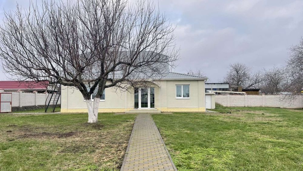 Продаж будинку у місті. Обухів, біля Киева .