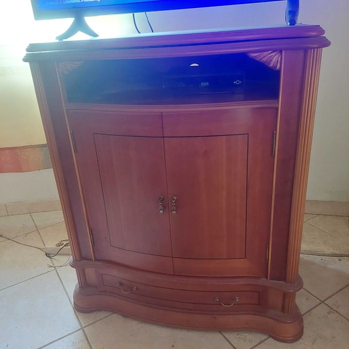 Móvel de sala escritório 2 iguais