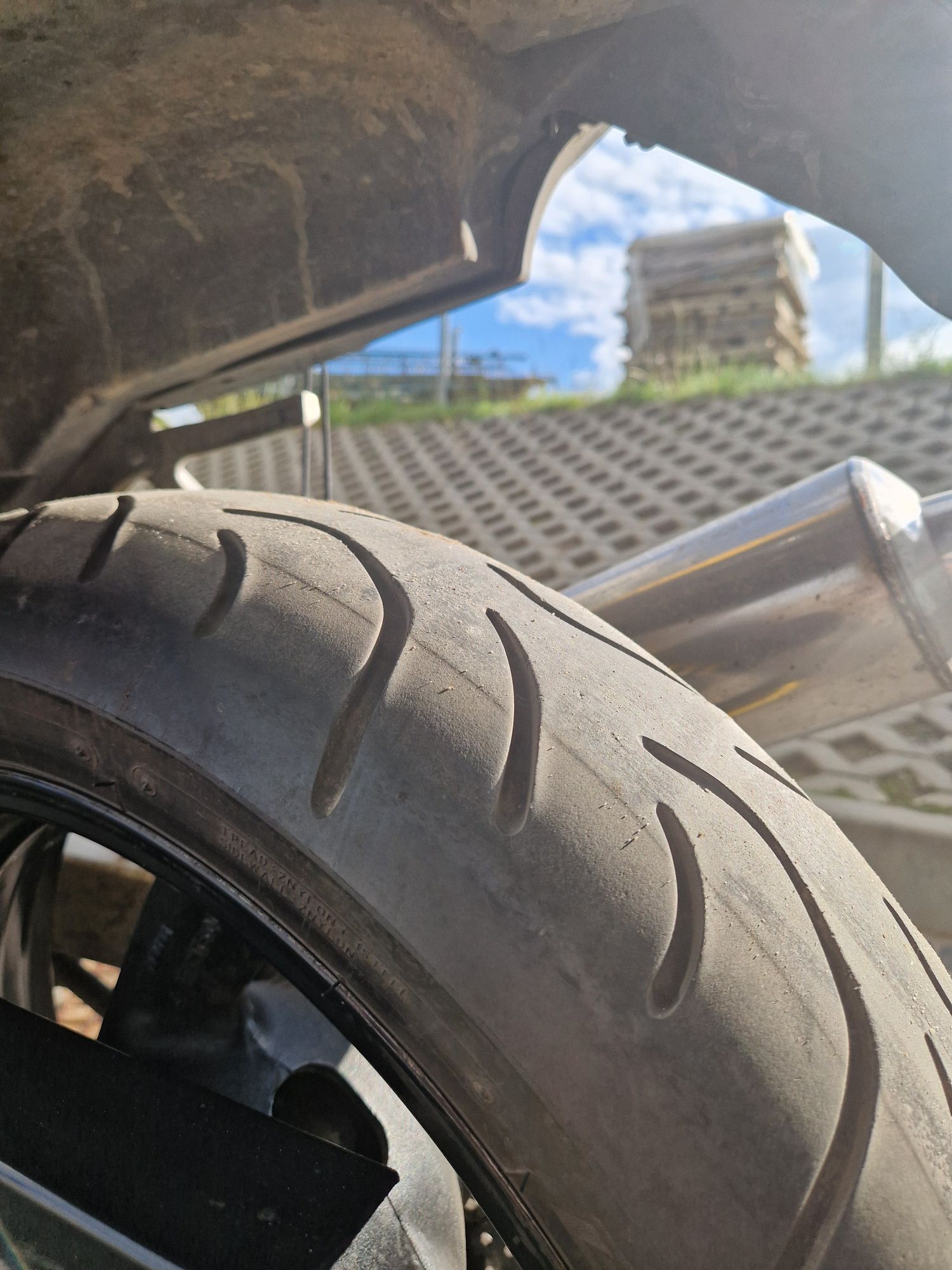 Yamaha fazer fzs 600 polift