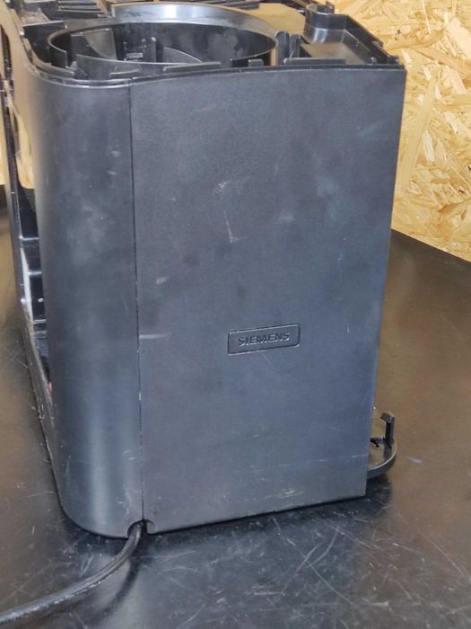 Siemens EQ6 plus S100 obudowa kadłubek kabel zasilający