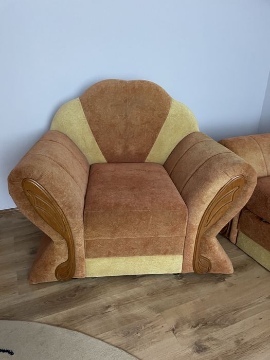 Диван і два крісла в ідеальному стані