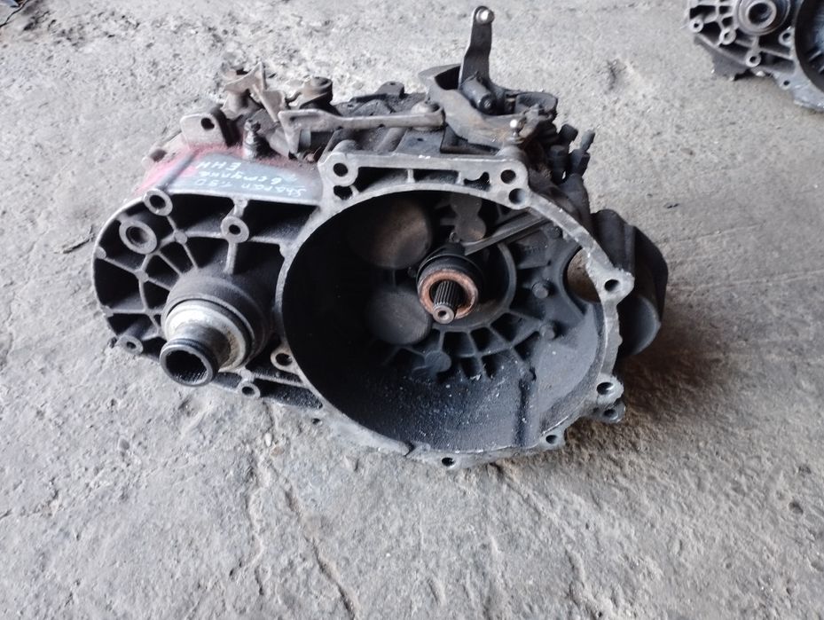 КПП Sharan Galaxy 1.9 6ступка EHH з розборки разборки