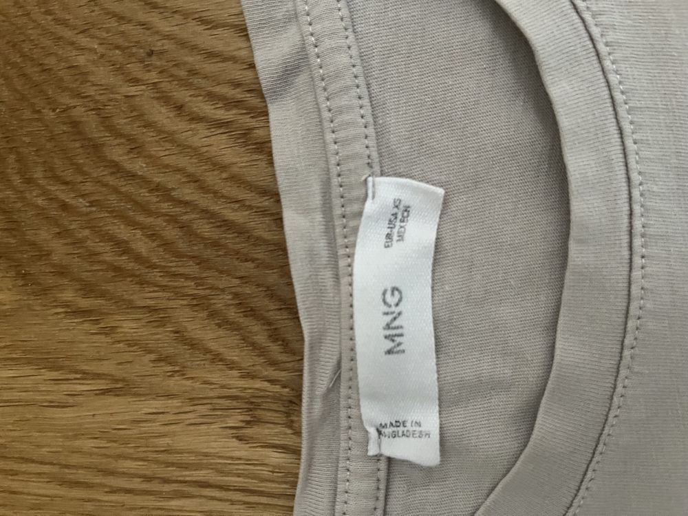 Koszulka beżowa Mango XS