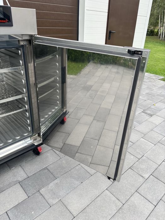 Komora klimatyczna Memmert HPP 260