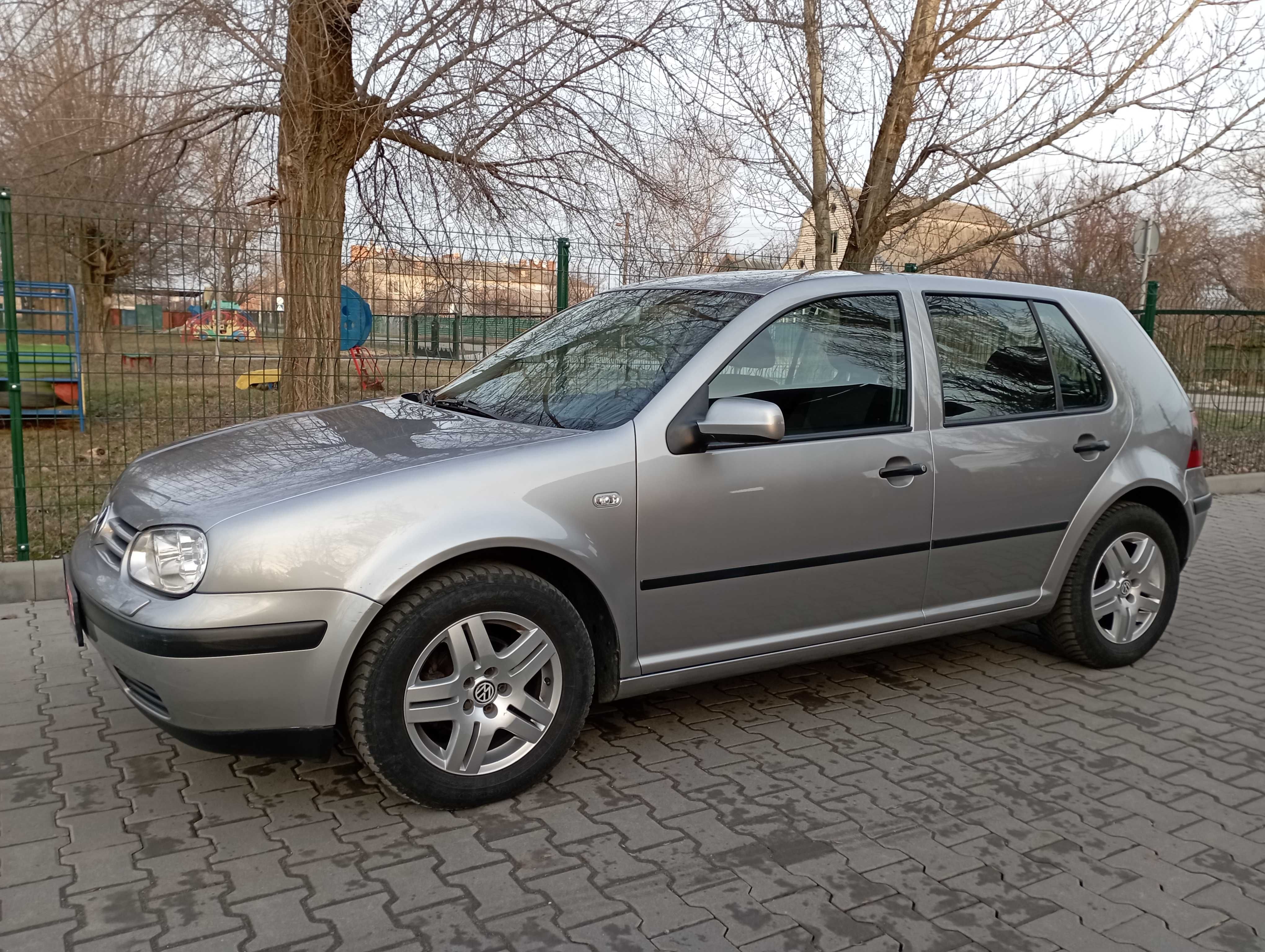 Volkswagen Golf IV